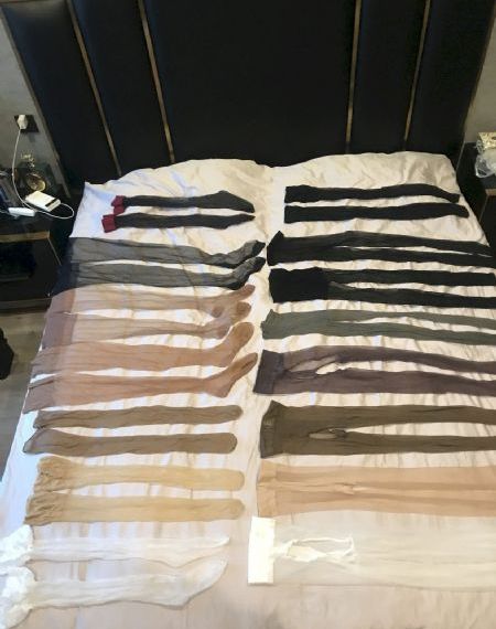 被涂污的鸟_超清在线播放