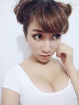 红灯区电影免费观看_免费在线观看