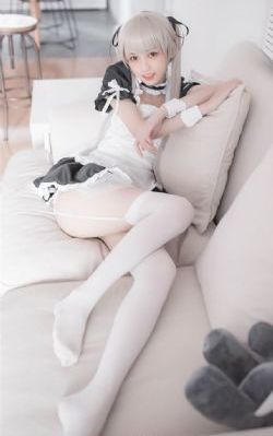 年轻的小峓子4_高清动漫在线观看
